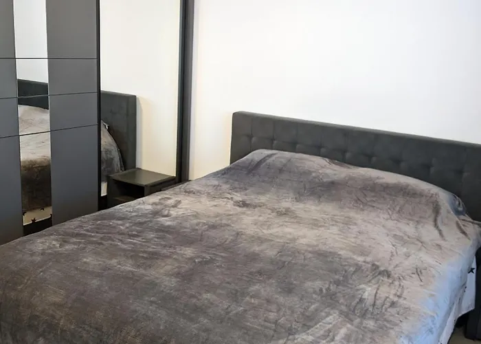 דירה Skyline View